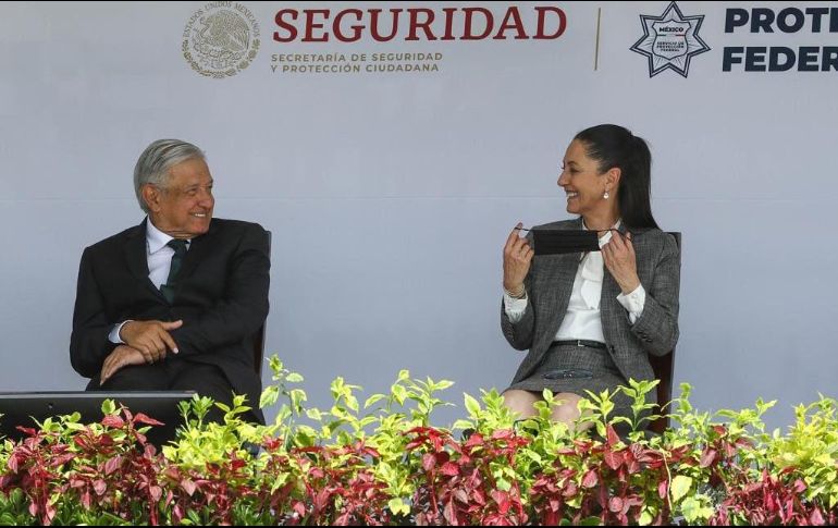 AMLO calificó su gestión con un MB 
