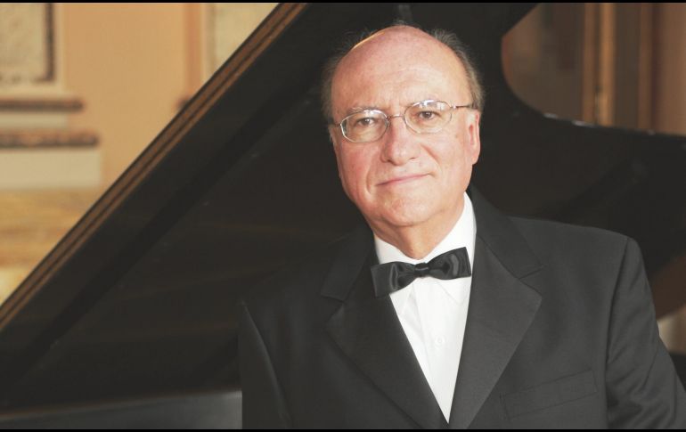 Manuel delaflor. El artista es también consertista de Bellas Artes. Cortesía