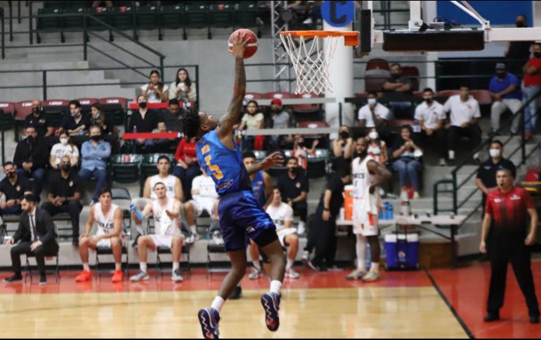 Blake Javion fué líder del juego con 23 puntos, dos rebotes y cinco asistencias. TWITTER/AstrosJalisco