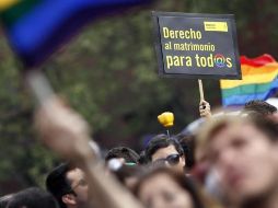 El matrimonio es un sacramento de la Iglesia y no se puede cambiar, pero hay leyes que intentan ayudar a la situación de tanta gente de orientación sexual diferente y esto es importante. EFE / ARCHIVO