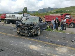 El accidente ocurrió al medio día de este miércoles en el kilómetro 11.5 de la carretera a Colotlán. ESPECIAL /