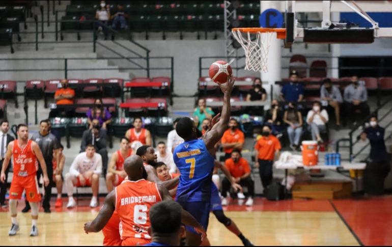 Los Astros su primera serie de la Temporada 2021 en la Liga Nacional de Baloncesto Profesional. TWITTER/AstrosJalisco