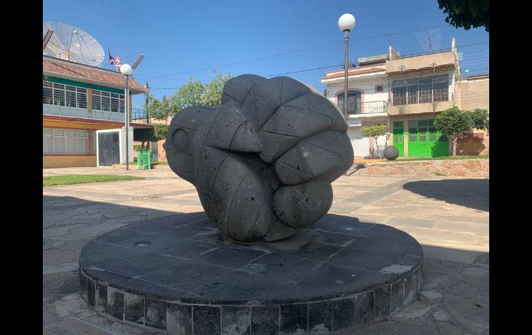 La labor de los artesanos es importante, pues han participado con la donación de más de 15 esculturas para este proyecto. ESPECIAL