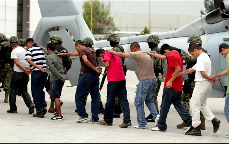 Los integrantes del Cártel Nueva Generación advertían a los jóvenes que podrían ser 