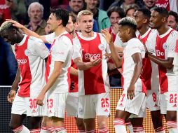 El Ajax es líder de la liga de los Países Bajos con 13 puntos en cinco partidos. EFE/O. KRAAK