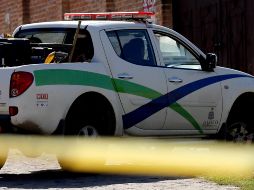 Peritos del Instituto Jalisciense de Ciencias Forenses recabaron indicios. AFP/ARCHIVO