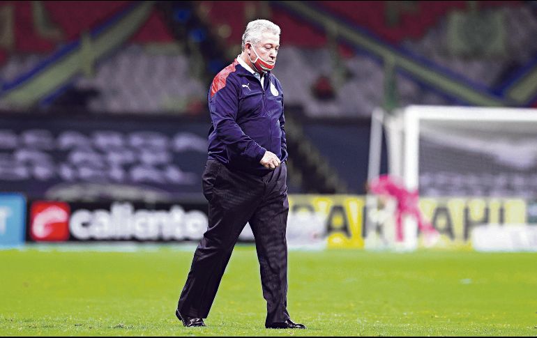 Adiós. El paso de Vucetich será recordado por la falta de espectacularidad de juego del Rebaño. Imago7