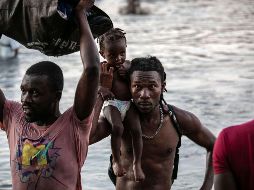 Reubicados. Los migrantes haitianos serán deportados a su país. AFP