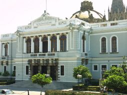 El mandatario jalisciense confirmó que hace unos días sostuvo una reunión con el rector de la Universidad de Guadalajara, Ricardo Villanueva. EL INFORMADOR/ARCHIVO