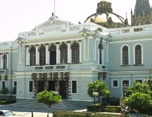 El mandatario jalisciense confirmó que hace unos días sostuvo una reunión con el rector de la Universidad de Guadalajara, Ricardo Villanueva. EL INFORMADOR/ARCHIVO