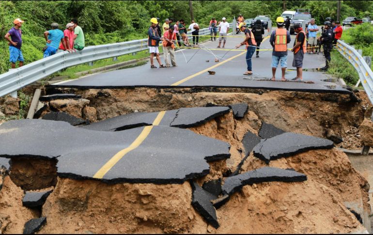El Seguro Catastrófico tiene una cobertura por hasta 5 mil millones de pesos, y se activa ante desastres naturales que superen daños por 275 millones de pesos. EFE/Archivo