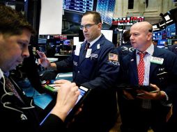 Entre los sectores corporativos, la mayor pérdida fue para el industrial y el de comunicaciones, y la mayor ganancia para el de la energía. EFE/ARCHIVO