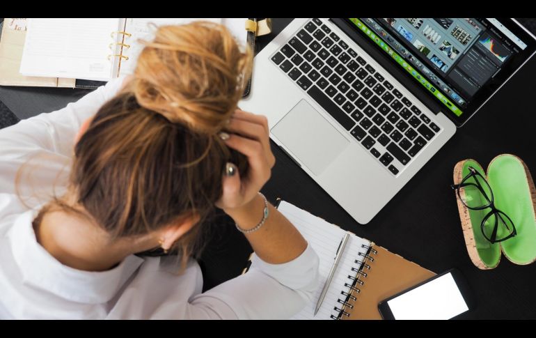 La joven empleada no tuvo reparo en hacer públicas las razones de su renuncia. PEXELS