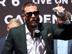 Según Plant, el empujón del ''Canelo'' -que fue el detonante del zafarrancho- se debió a su molestia porque el contrincante en turno no le ha demostrado miedo. AFP / R. Martínez