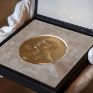 Premios Nobel 2021 se entregarán en los países de los premiados