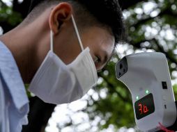 El COVID-19 puede parecer con el tiempo un resfriado porque los virus tienden a debilitarse a medida que se extienden entre la población. AFP / ARCHIVO