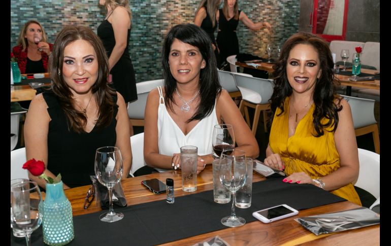 AzaliaFocil, Claudia Uribe y Jany Bañuelos