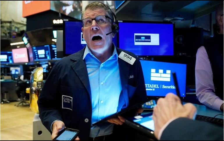 Las solicitudes de prestación por desempleo subieron a 351 mil. AP/R. Drew