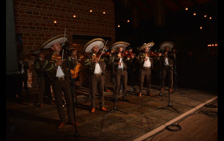 Mariachi GENTE BIEN JALISCO/MARIFER RACHED