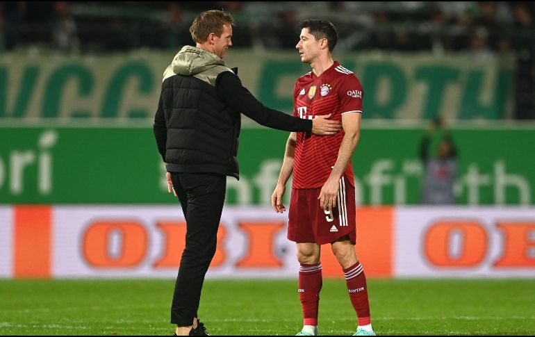 HISTÓRICO. La seguidilla de 19 partidos de Lewandowski incluye la liga, la copa y la Liga de Campeones, desde el empate 3-3 ante el Arminia Bielefeld, saldado el 15 de febrero. AFP/C. STACHE