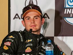 El piloto mexicano no quedó conforme con la organización del Gran Premio de Long Beach. EFE/J. Rojas