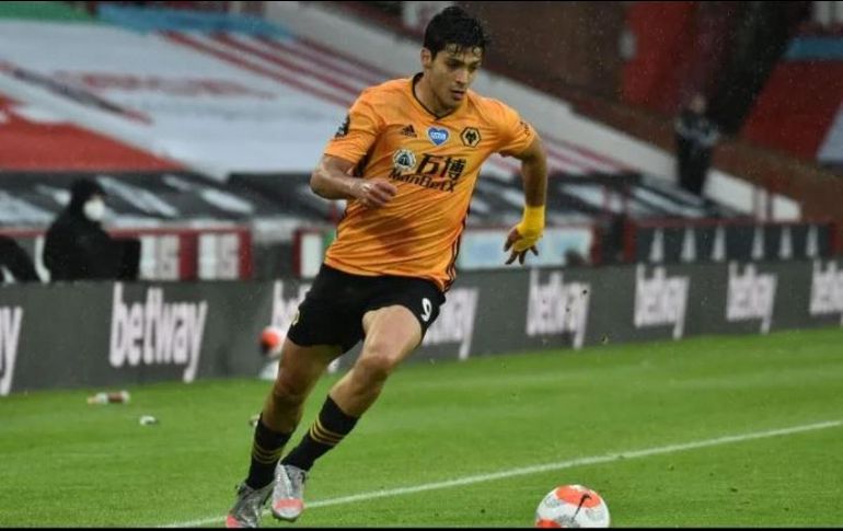 Una lesión en la cabeza impidió a Raúl Jiménez estar activo durante mucho tiempo. AFP / ARCHIVO