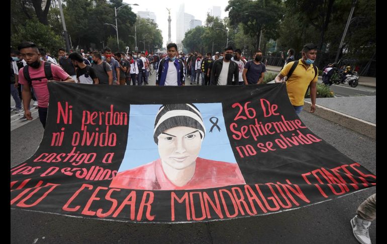 La manifestación transcurrió entre cánticos como 