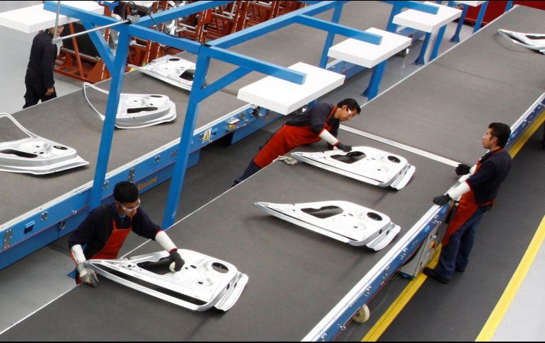 Las ventas de la industria automotriz se redujeron 4.7% en agosto. EFE/ARCHIVO