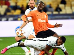 La preocupación en el campo fue evidente tanto en los compañeros de Traoré -muchos de ellos se llevaron las manos a la cabeza- como en los jugadores del Inter. AFP / S. Supinsky