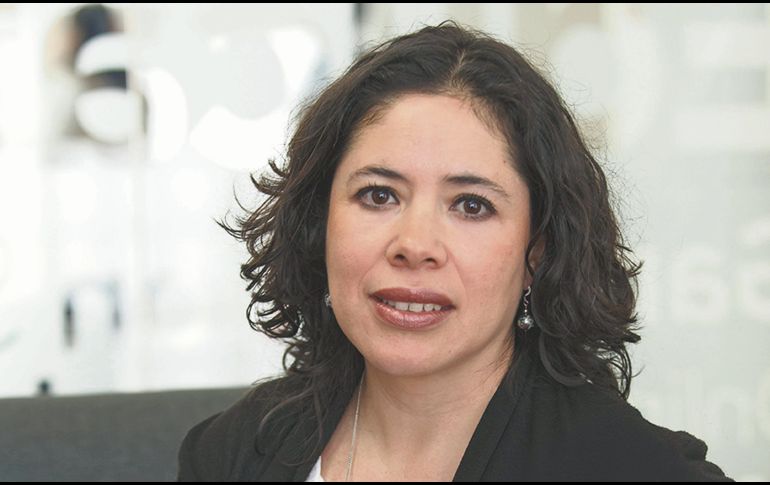 Cecilia Espinosa. La directora espera que los libros sean una herramienta útil para los estudiantes en nuestro país. Cortesía