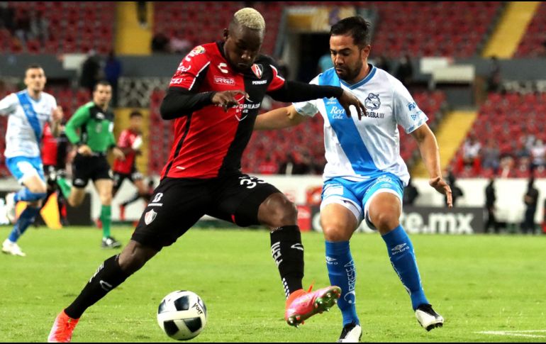 Los Zorros pusieron manos a la obra y regresaron a entrenar, y aunque hubo un ambiente de ligera tensión, los buenos resultados que habían obtenido no se olvidan y no se borran de la noche a la mañana. AFP / U. Ruiz