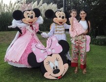 Personajes de Disney Con Victoria M. González y Ana María González GENTE BIEN JALISCO/ CLAUDIO JIMENO