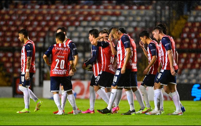 Chivas perdió 1-0, cortó su racha de cinco juegos sin derrota, y lo que es peor, de seis años sin caer ante Querétaro. IMAGO7