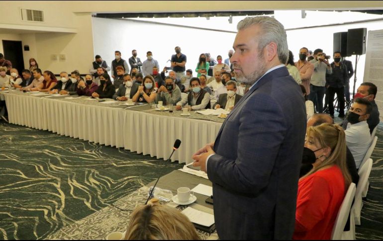 Alfredo Ramírez llamó a la unidad y a actuar con responsabilidad y en armonía. TWITTER/@ARBedolla