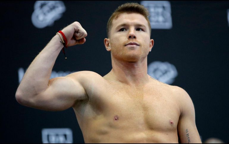 ENFOCADO. Saúl Álvarez se prepara para su próxima pelea ante Caleb Plant. AP/ARCHIVO