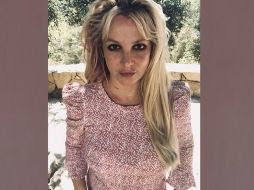 Las fotos acapararon la atención de los internautas pues la publicación tiene casi un millón 600 mil reacciones y felicitaciones a 