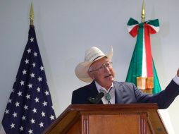 DE ESTRENO. El flamante embajador de Estados Unidos en México, Ken Salazar, durante una rueda prensa. FE