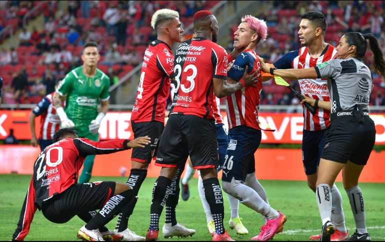 El desempeño de Calderón en el Clásico tapatío estuvo lejos de ser una presentación digna. IMAGO7 / ARCHIVO