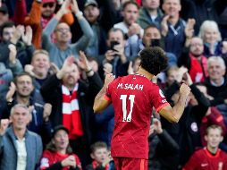 OVACIONADO. Anfield se rindió ante Salah luego de tremenda anotación. EFE/A. YATES