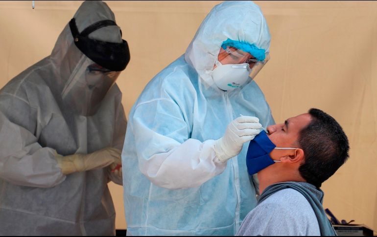 México es el decimocuarto país en el mundo en número de contagios COVID confirmados y es el quinto con más decesos por esta causa. EFE / ARCHIVO