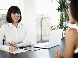 ¿En qué etapa de la postulación le preguntas a la empresa por el salario correspondiente al puesto al que postulaste? GETTY IMAGES