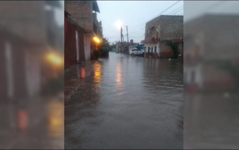 La Coordinación de Protección Civil y Bomberos de San Pedro Tlaquepaque activó un plan de emergencia de prevención. ESPECIAL /