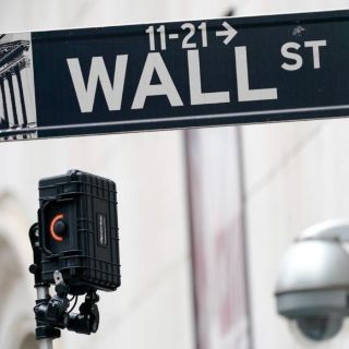 Wall Street cierra con ganancias y el Dow Jones sube 0.92 %