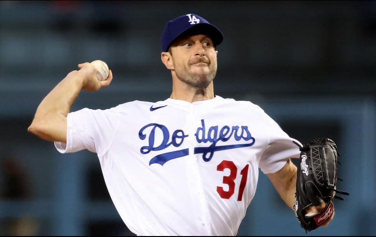 Adam Wainwright será el abridor de los revitalizados St. Louis Cardinals para enfrentar a Max Scherzer (foto), que no dejó de brillar tras el canje que lo envió a Los Angeles Dodgers. AFP / ARCHIVO