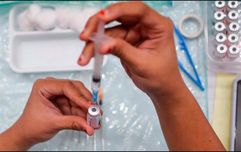 Mañana se prevé el arribo de un nuevo embarque de Sputnik V con millón y medio de vacunas. EFE/F. Izmail