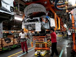 PLANES. El grupo aspira a producir solo autos de cero emisiones para 2035.  REUTERS