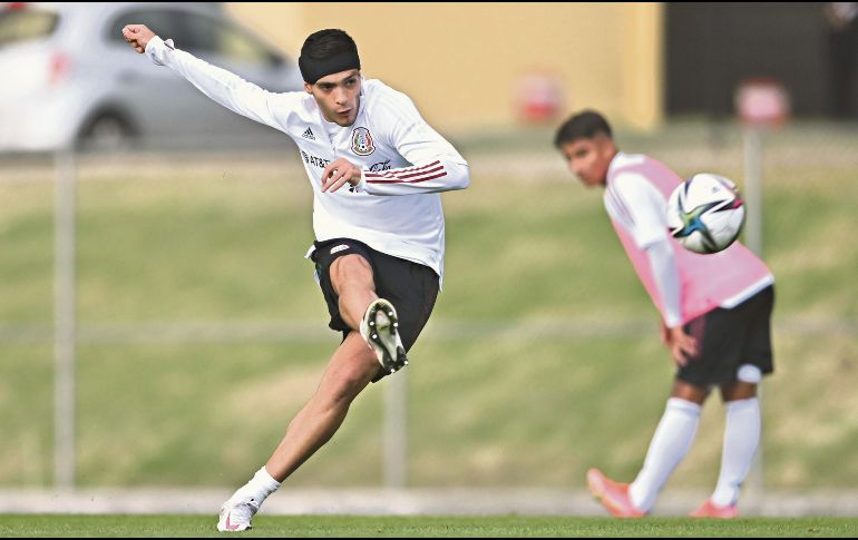 De vuelta. Jiménez se perfila para tener un rol protagónico esta noche cuando se retomen las actividades del Octagonal Final de Concacaf rumbo al Mundial. Imago7