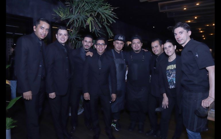 Personal de Señor Tanaka. GENTE BIEN JALISCO/ CLAUDIO JIMENO