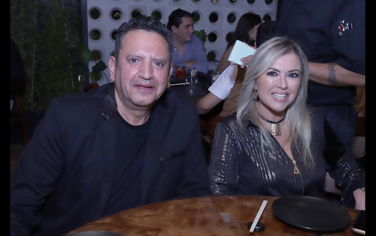 Ricardo Iñiguez y Maité Aceves. GENTE BIEN JALISCO/ CLAUDIO JIMENO