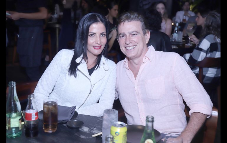Rosana Alatorre y Pablo de Oyarazabal. GENTE BIEN JALISCO/ CLAUDIO JIMENO
